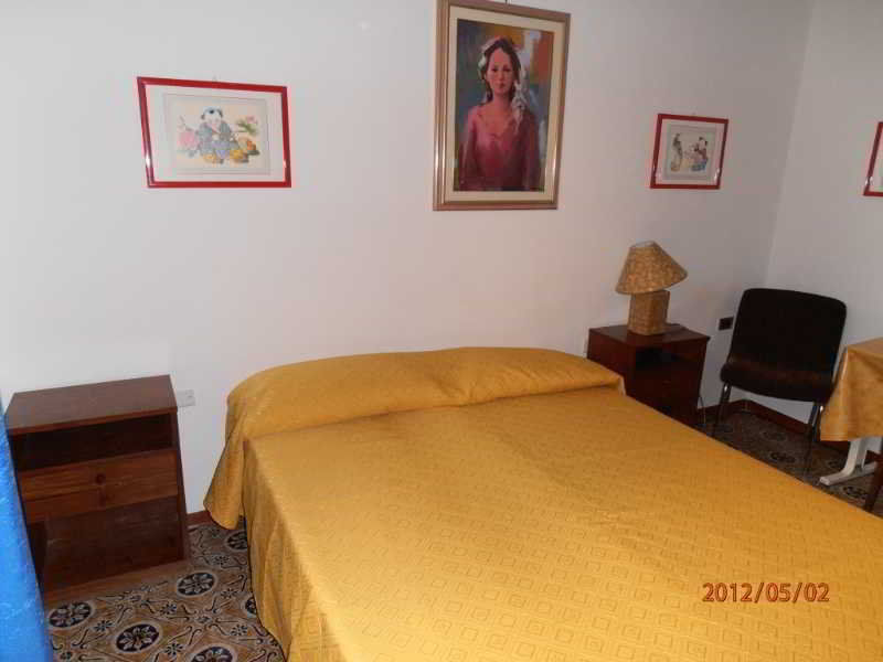 Bed And Breakfast Paola Рим Экстерьер фото
