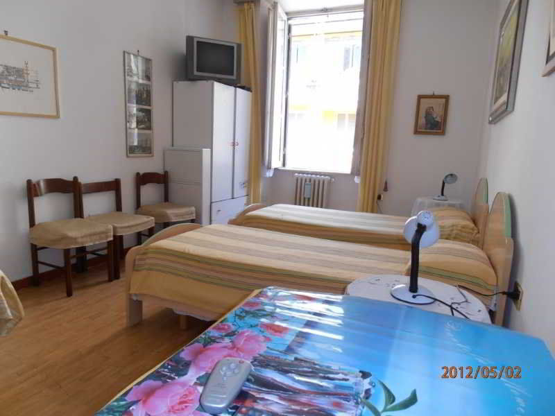 Bed And Breakfast Paola Рим Экстерьер фото