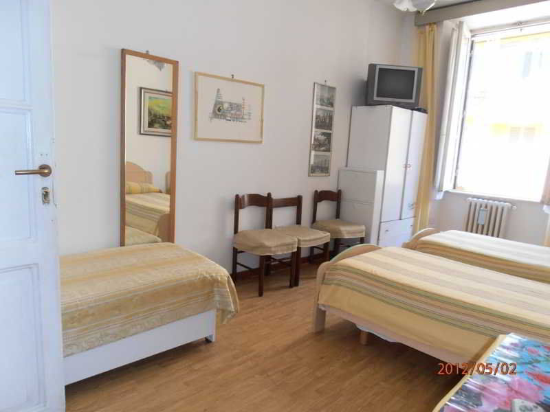 Bed And Breakfast Paola Рим Экстерьер фото